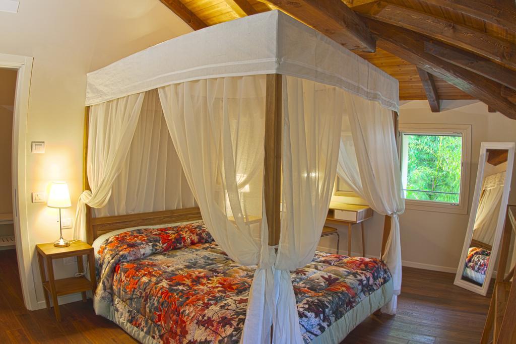 Locanda Del Toro กัลเดรารา ดิ เรโน ภายนอก รูปภาพ